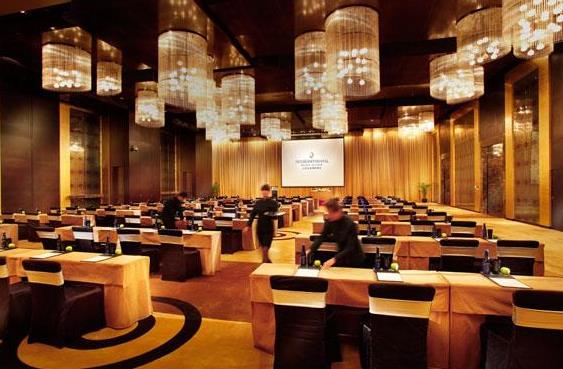 酒店會議中接待客人參觀的標準流程